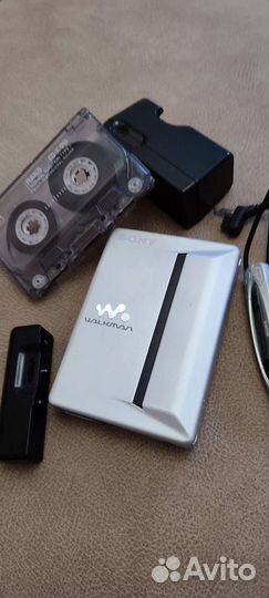 Кассетный плеер sony walkman
