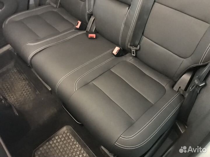 Чехлы на Volkswagen Tiguan 1