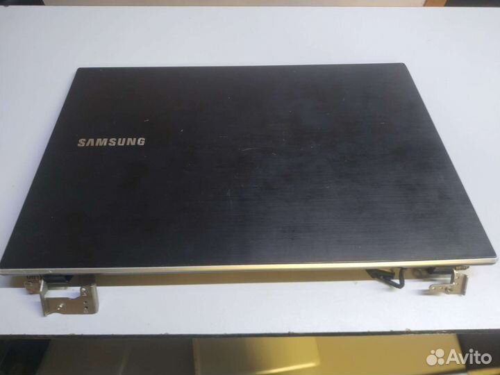 Samsung np300v5a разбор