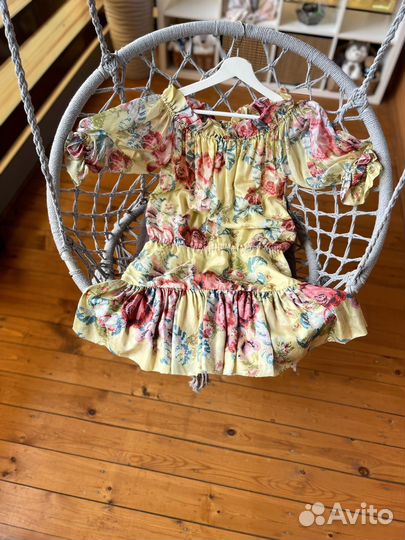 Платье с открытыми плечами, 42