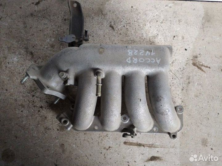 Коллектор впускной Honda Accord VII 2003-2008