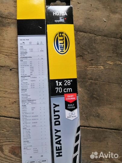 Щетки стеклоочистителя Hella HD70A