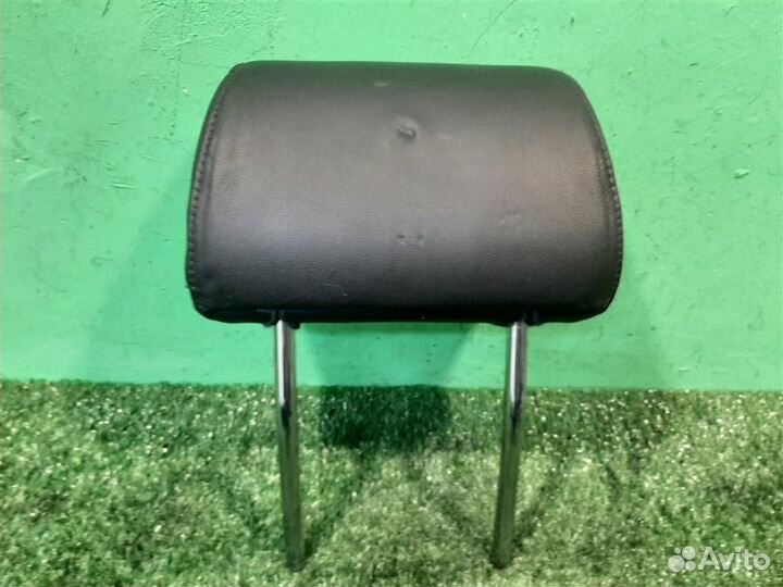 Подголовник Audi Q7 (4LB) 2007