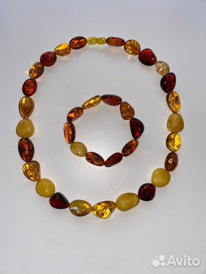 Потрясающие бусы и браслет из янтаря
