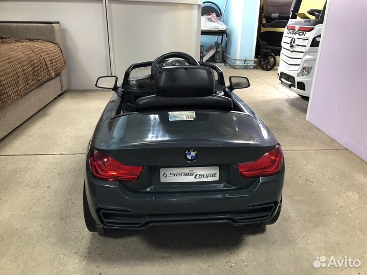 Детский электромобиль