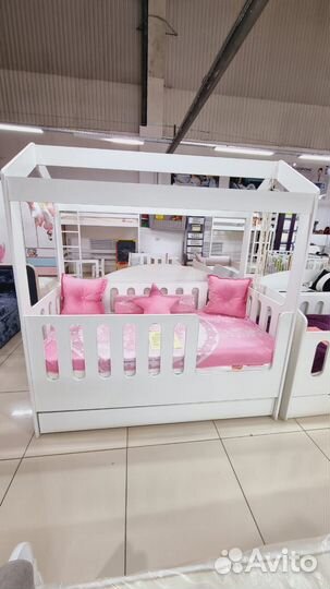 Кровать домик/детская кровать