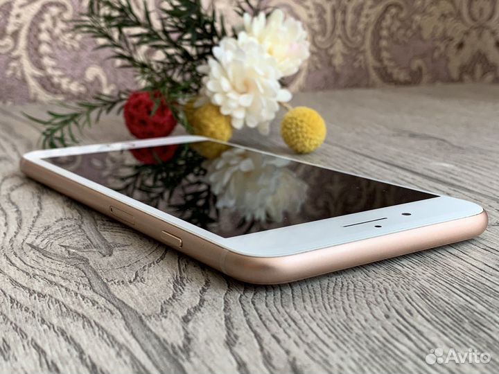 iPhone 8 Plus, 64 ГБ