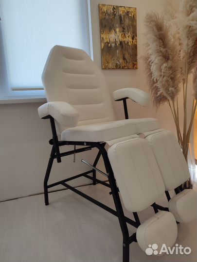 Педикюрное кресло