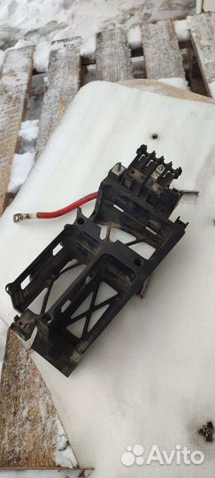 Opel astra h корпус блока предохранителей