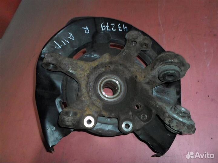 Кулак задний бмв Е81 Е82 Е87 Е88 Е90 3.0