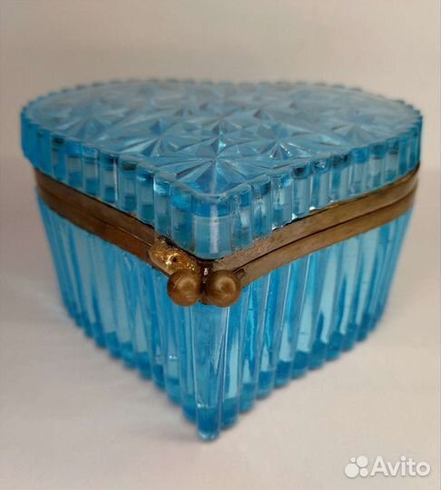 Шкатулка Сердце купоросное стекло до 1917г