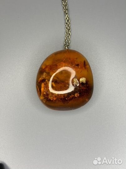 Подвеска янтарь