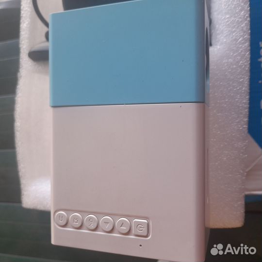 Проектор новый