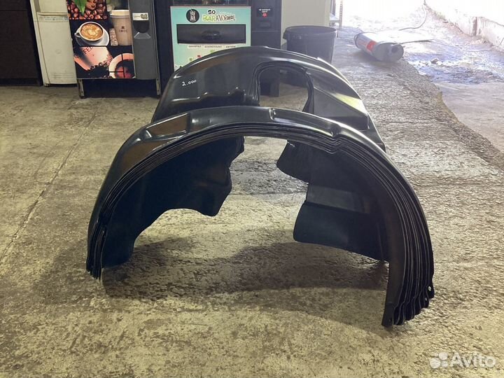 Подкрылки на Форд Транзит С 2014+