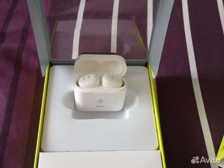 Bluetooth гарнитура Bron новая