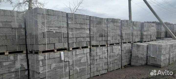 Керамзитобетонный блок полнотелый D731