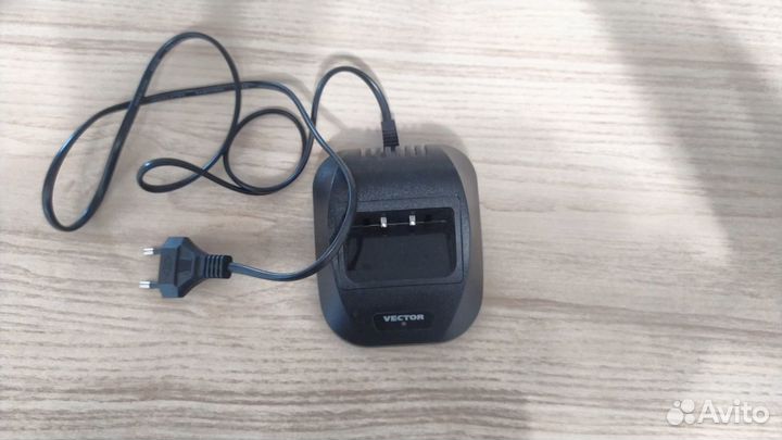 Vector vt-44 master зарядное устройство для раций