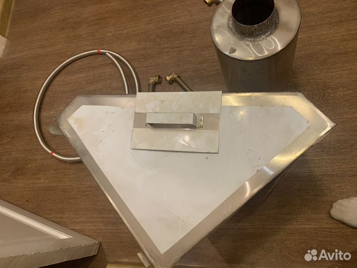 Теплообменник с баком и подводкой