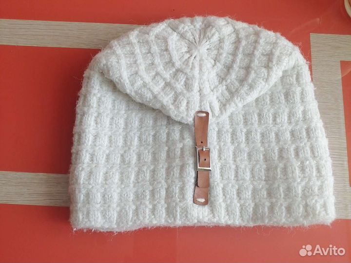 Шапка зимняя женская вязанная