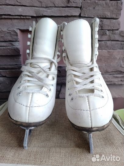 Коньки фигурные wifa 30