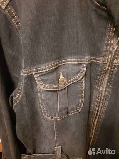 Джинсовая куртка