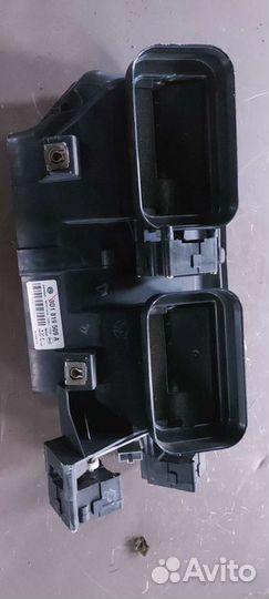 Воздуховод торпеды на Volkswagen Phaeton