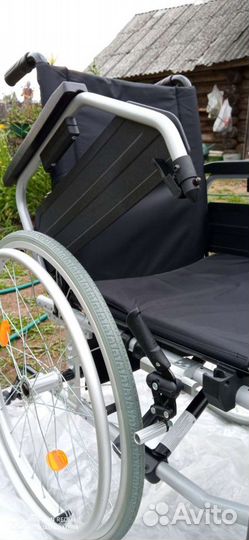 Инвалидная коляска