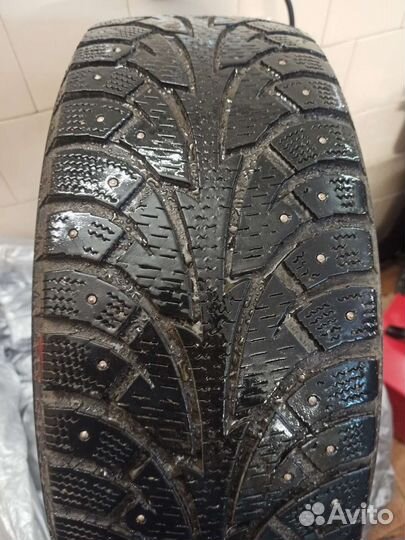 Hankook Winter I'Pike W409 205/55 R16