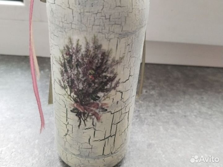 Бутылка стеклянная декорированная (декупаж)