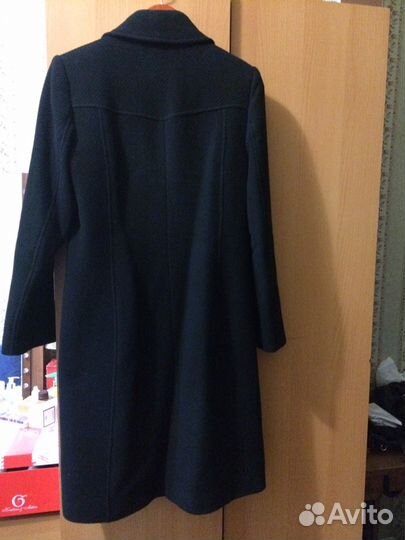 Пальто демисезонное