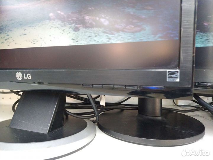 Монитор LG диагональ 20