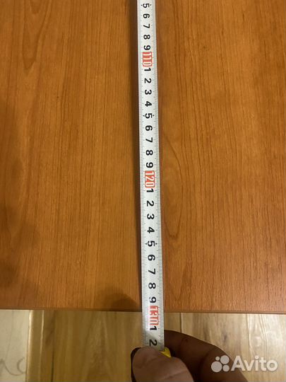 Продам стол