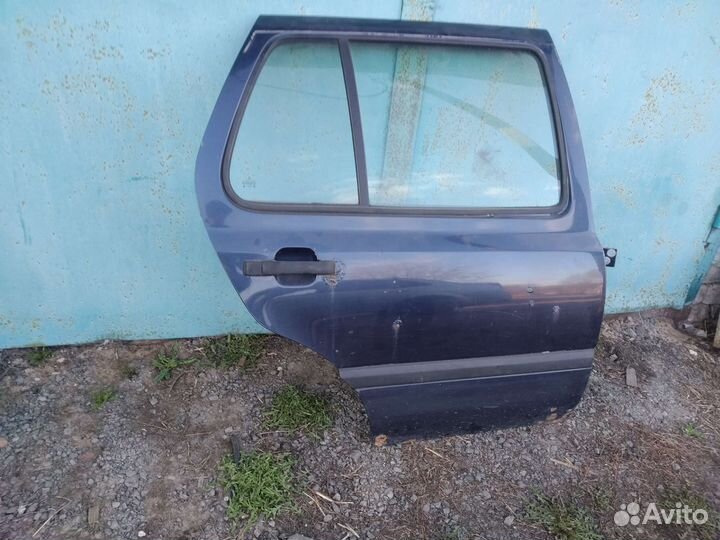 Volkswagen vento двери