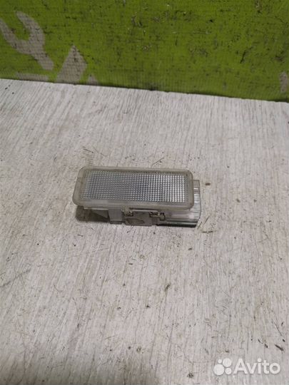 Плафон салонный Пежо 206