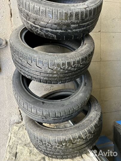 Pirelli Winter Sottozero 210 Serie II 225/50 R17 94H