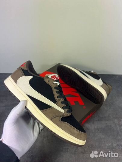 Кроссовки Travis Scott x Air Jordan 1 Low Mocha S