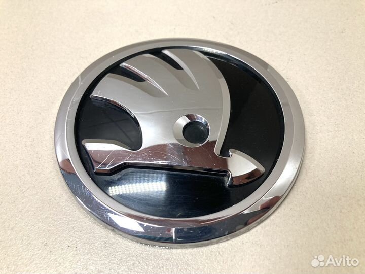 Эмблема skoda