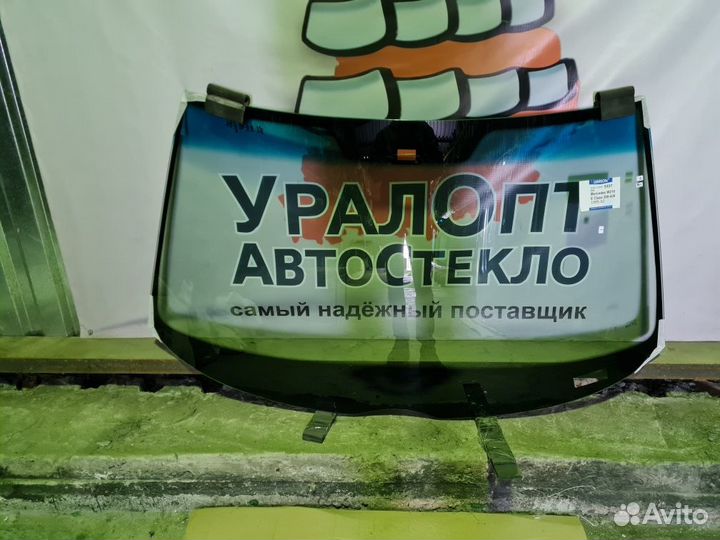 Лобовое стекло Mercedes E-Class W210