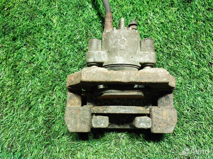 Суппорт задний левый BMW 5-series E60