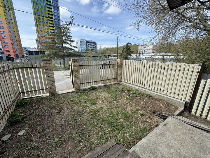 Таунхаус 195 м² на участке 2 сот.