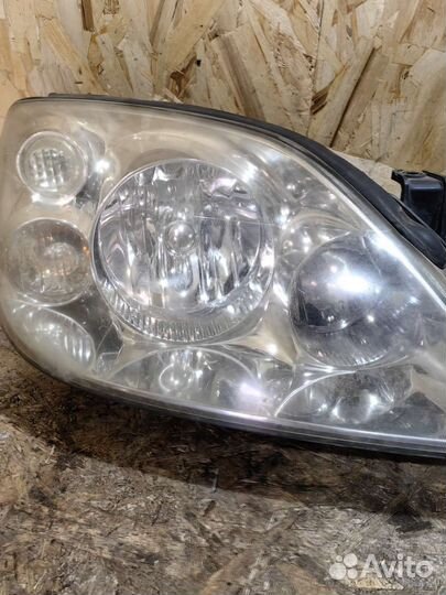 Фара Правая Ниссан Примера П12 бу оригинал