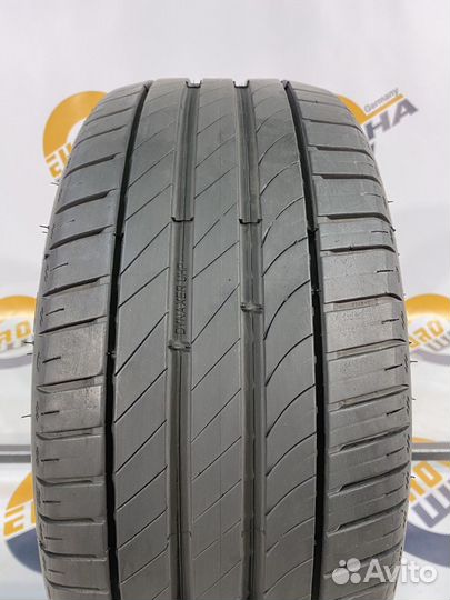 Kleber Dynaxer UHP 215/40 R17 86W