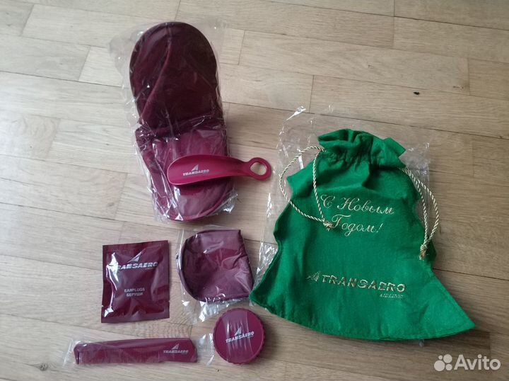 Дорожный набор Трансаэро новогодний