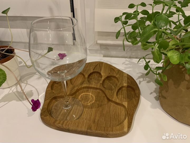 Деревянная подставка для кружек, бокалов, закусок