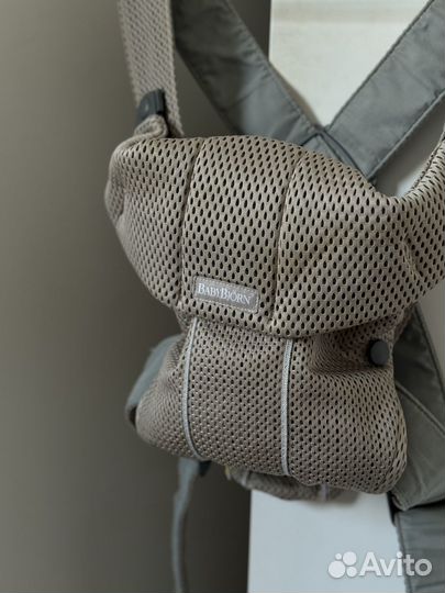 Эргорюкзак BabyBjorn mini air mesh бежевый