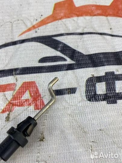 Замок двери передний правый Peugeot 307 легковой