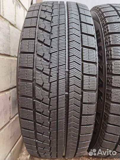 Bridgestone Blizzak VRX 225/55 R18 101Y