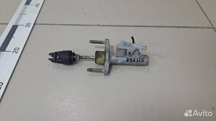 Б/У Цилиндр сцепления главный 314200K030 toyota