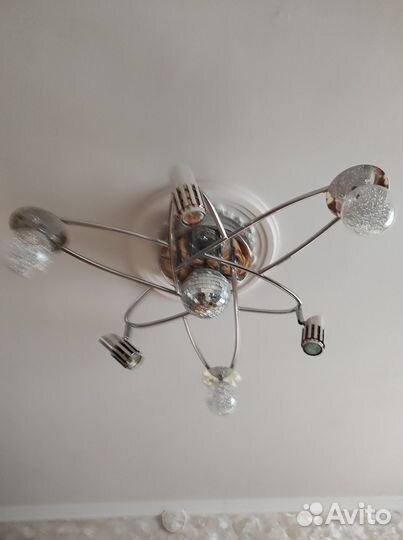 2 люстры