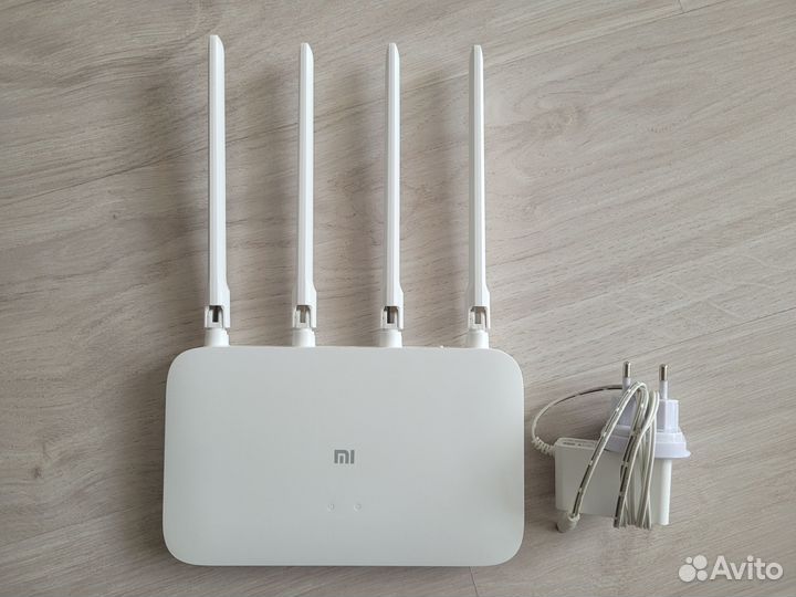 Wi-Fi роутер Xiaomi Mi Router 4A Gigabit Edition